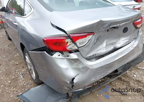 2015 Chrysler 200 Limited из США, поврежденный, VIN 1C3CCCAB1FN620040